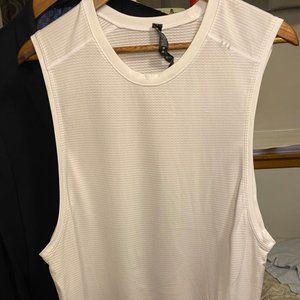 Lululemon Men's Sleeveless Shirt